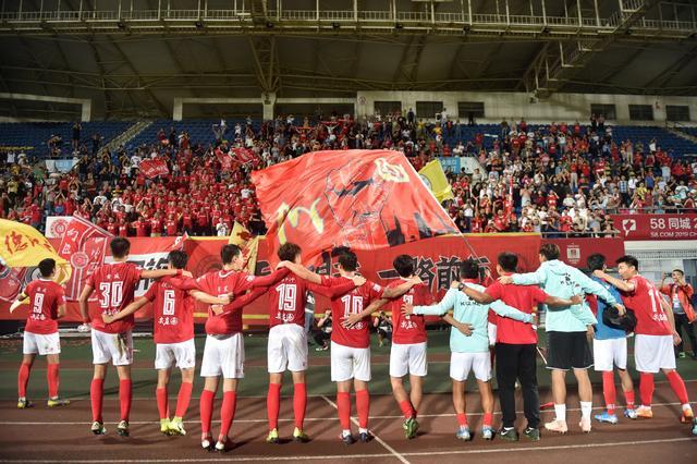 斯基拉：比萨想租借国米的卡尔博尼和罗马的皮西利（斯基拉：比萨有意租借国米卡尔博尼与罗马皮西利）