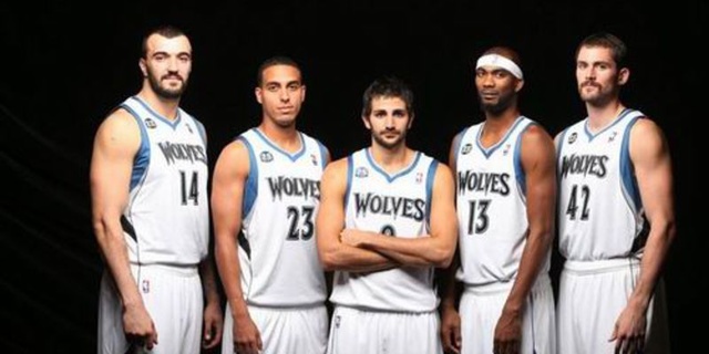 被好兄弟抢走女友，德布劳内和库尔图瓦的爱恨情仇（昔日兄弟反目：德布劳内与库尔图瓦的情感纠葛）