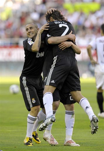 阿隆·维金斯：戴格诺特爱搞战术试验 必须时刻保持状态随时待命（阿隆·维金斯：戴格诺特常做战术试验，我得随时保持竞技状态待命）