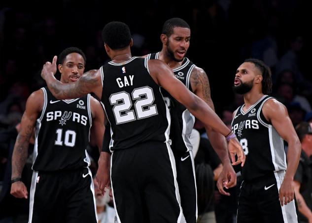 曼城客战皇马大名单：哈兰德领衔，福登、B席、多纳鲁马在列（曼城客场挑战皇马名单出炉：哈兰德领衔，福登、B席、多纳鲁马入选）