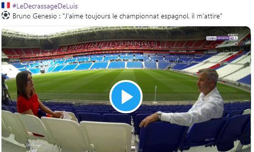 全市场：尤文与那不勒斯对格雷茨卡有意，正关注其续约情况（全市场：尤文、那不勒斯有意格雷茨卡，密切关注续约进展）