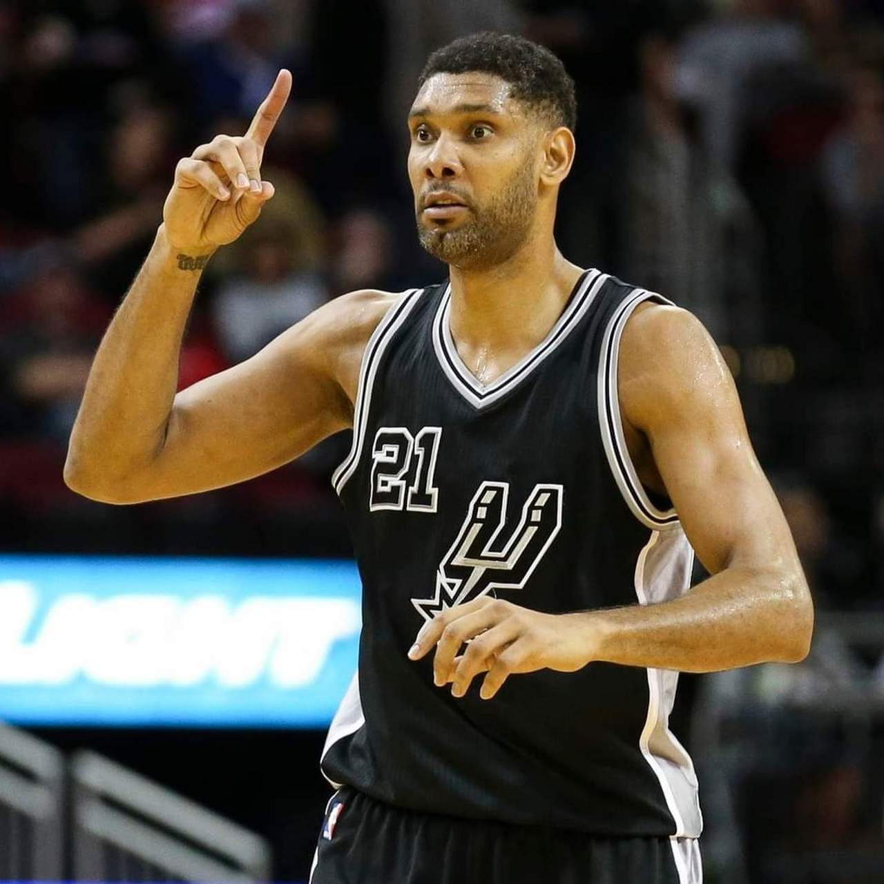 纳格尔斯曼：今天拿3分最重要，我们下半场的表现配得上胜利（纳格尔斯曼：三分最关键，下半场发挥证明我们该赢）