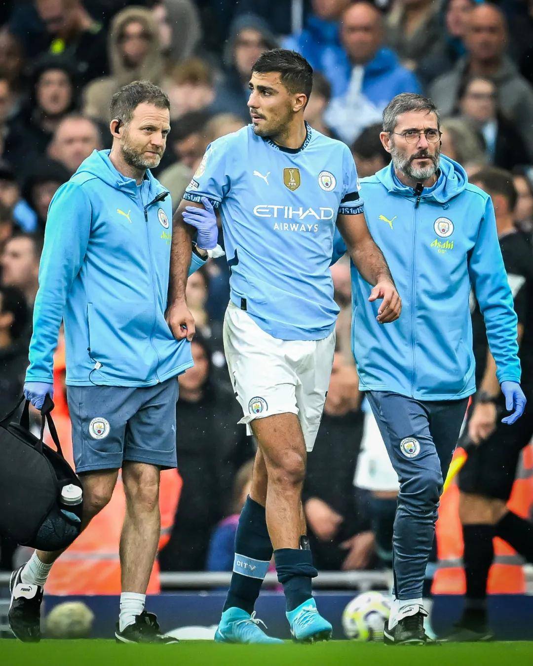 杜兰特率领火箭大胜湖人（杜兰特领衔火箭狂胜湖人）