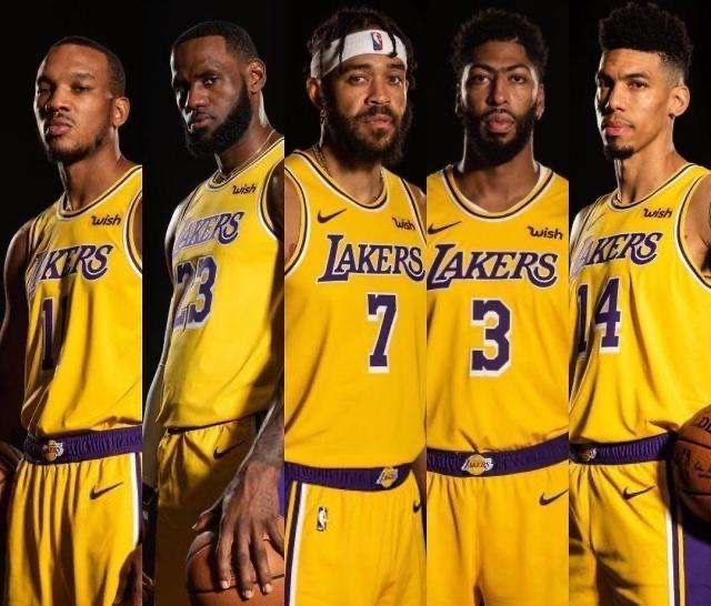 皇马右后卫告急！哈维·阿隆索面临五大选择，巴尔韦德成最佳替身（皇马右后卫告急：哈维·阿隆索权衡五种方案，巴尔韦德被视为最佳替代者）