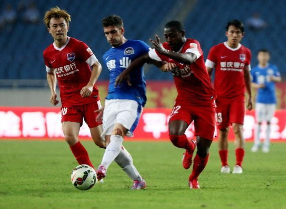 NBA半场：约基奇23分8板7助2帽，掘金57-55森林狼（NBA半场战报：掘金57-55暂领先森林狼，约基奇23分8板7助2帽）