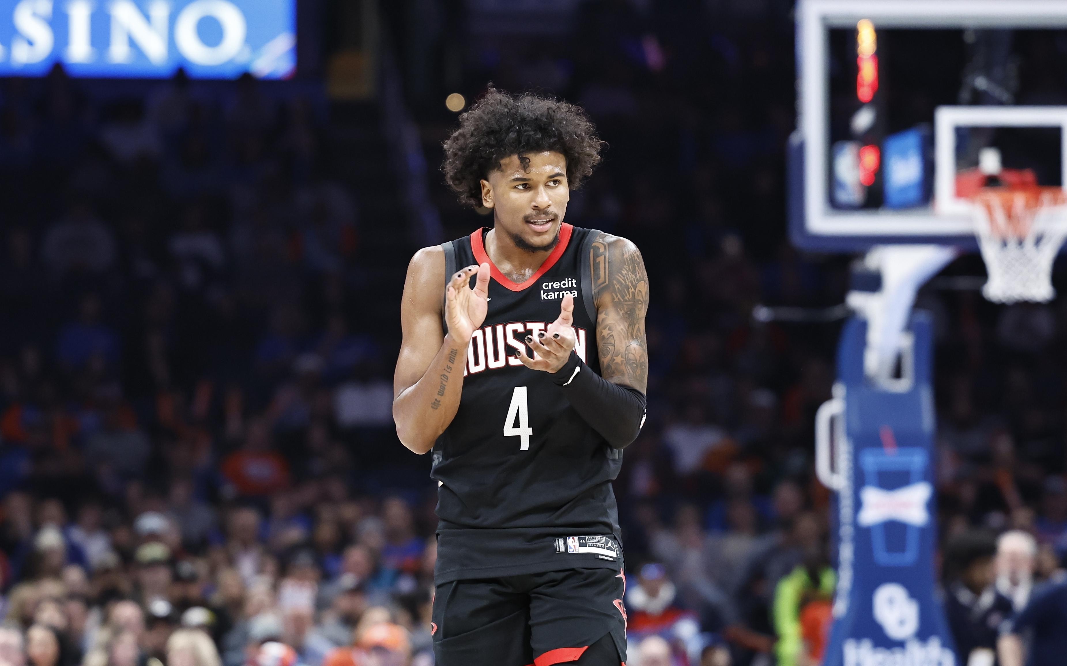 数据网站公布DPOY获奖概率：霍姆格伦居首，大幅领先文班（统计网站发布年度最佳防守球员概率榜：霍姆格伦领跑，遥遥领先文班）