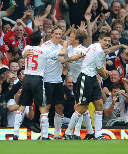 状态太差！霍福德&波杰姆斯基合计16中3，外线12中1（手感低迷！霍福德与波杰姆斯基合计16投3中，三分12投仅1中）