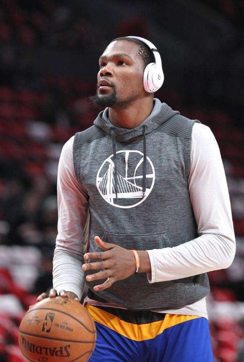 瓜帅28次对阵皇马14胜，历史上仅次于两名主帅（瓜迪奥拉对皇马28战14胜，历史纪录仅次两位主帅）